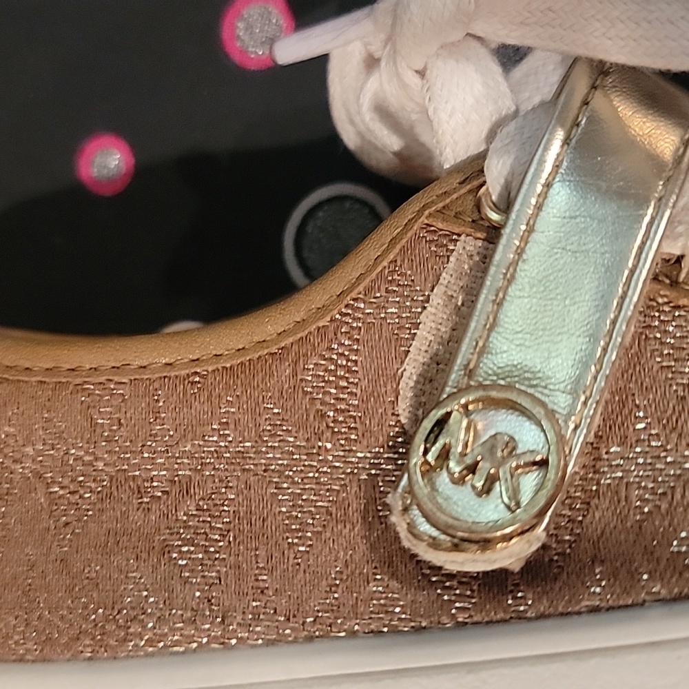 🩰🩰MK SHOES - Picture 2 of 9